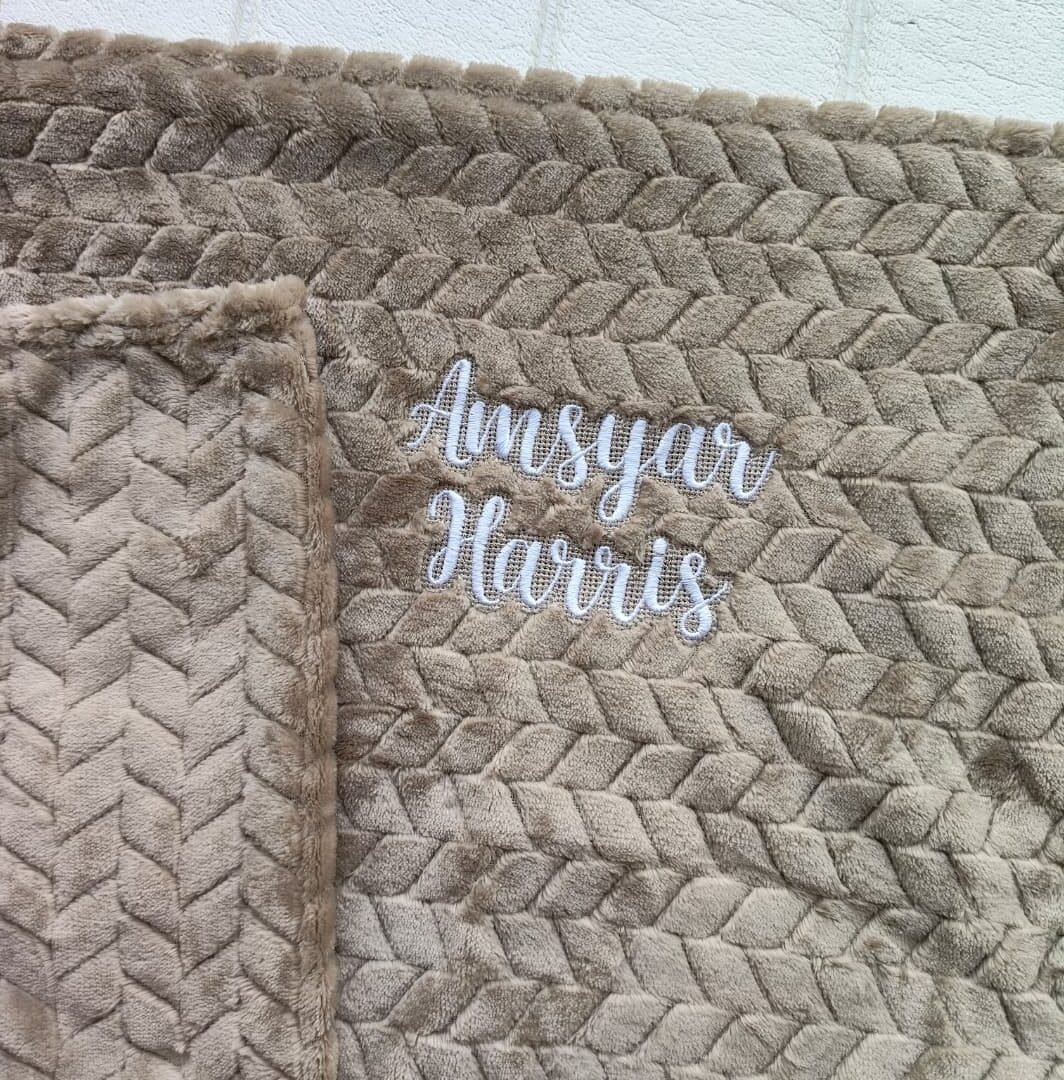Wheat Fleece Blanket - Beige
